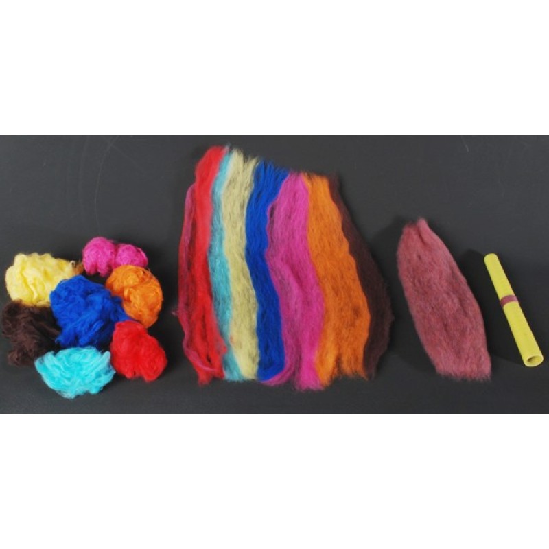 Wool, acrylic, cotton and polyester mixk